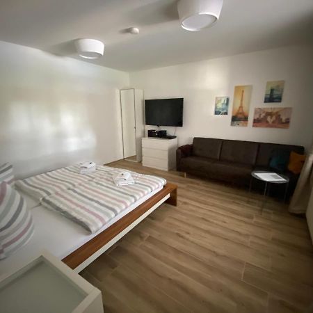 Ferienwohnung Kleine Auszeit Hagenburg ภายนอก รูปภาพ